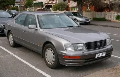 Lexus LS LS II