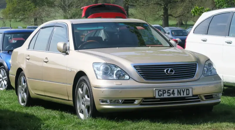 Lexus LS LS III (facelift 2004)