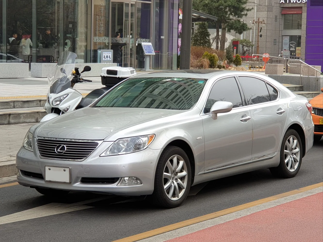 Lexus LS LS IV