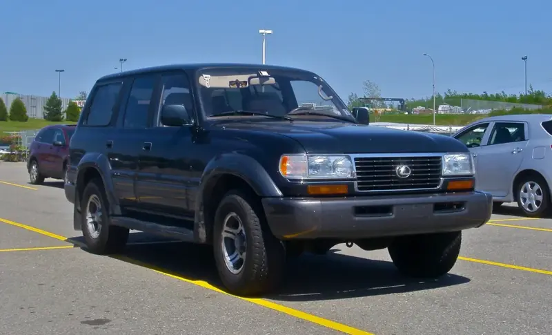 Lexus LX - 2