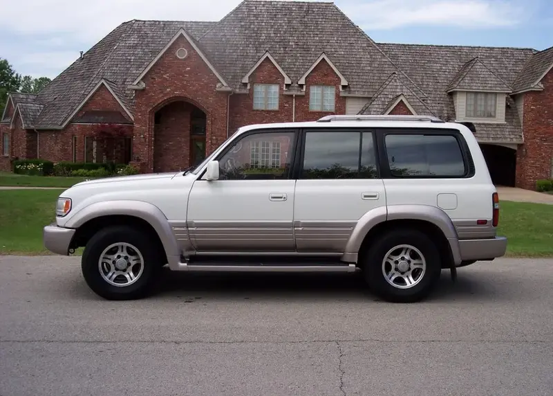 Lexus LX - 4