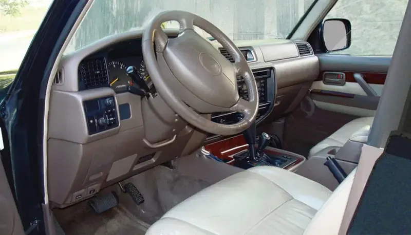 Lexus LX - 6