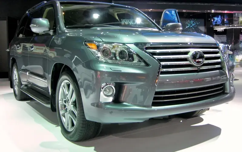 Lexus LX - 2