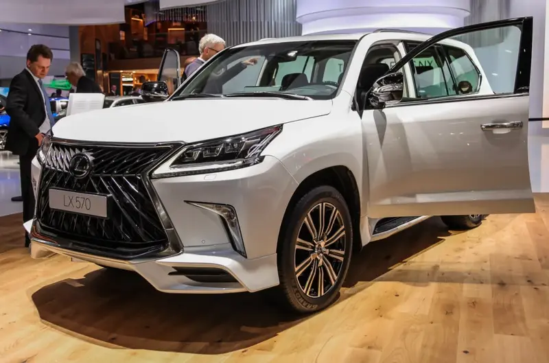 Lexus LX - 2