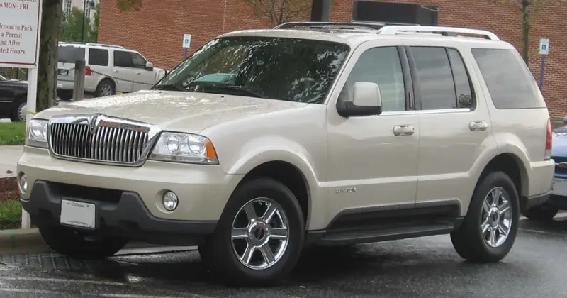 Lincoln Aviator - 2
