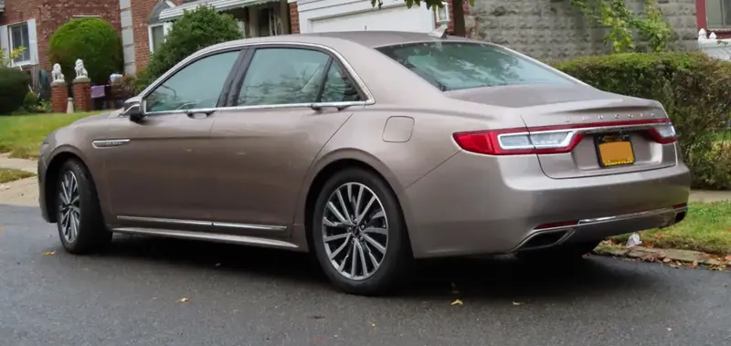 Lincoln Continental - 5
