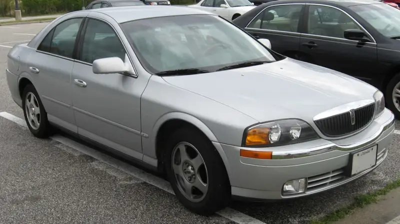 Lincoln LS - 2