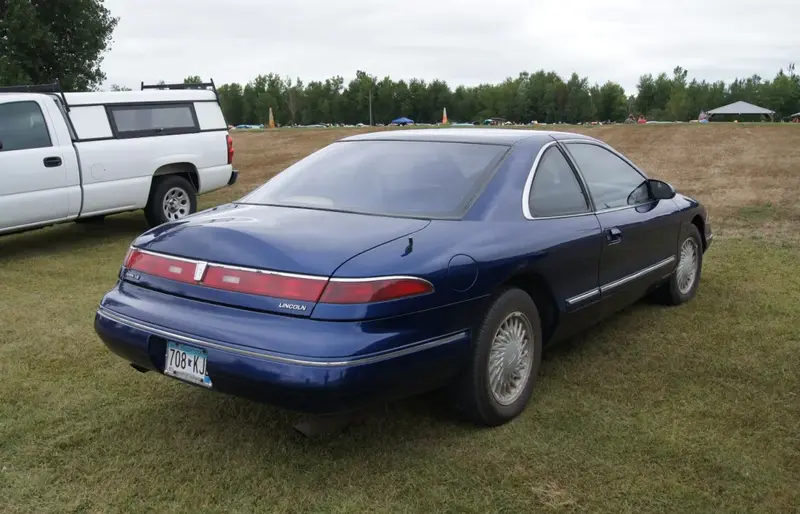 Lincoln Mark - 2