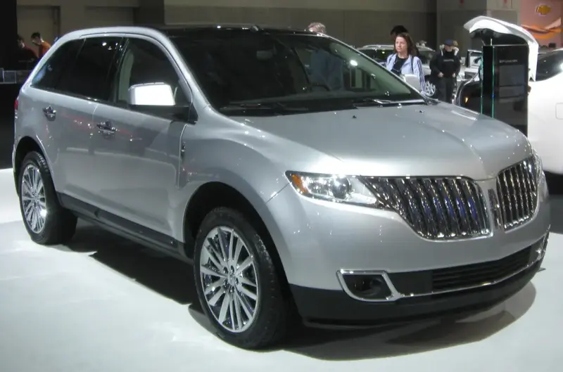 Lincoln MKX - 2