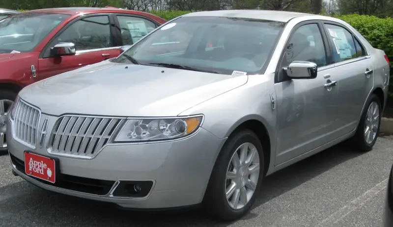 Lincoln MKZ - 3