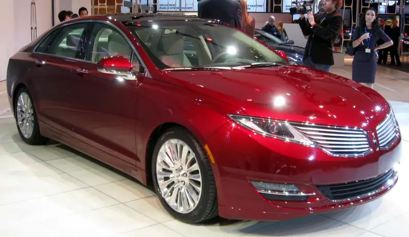 Lincoln MKZ - 5