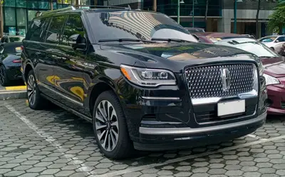 Lincoln Navigator Navigator IV L (facelift 2021)