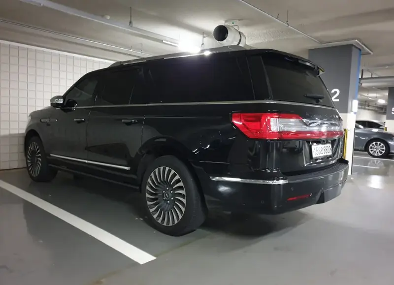 Lincoln Navigator - 5