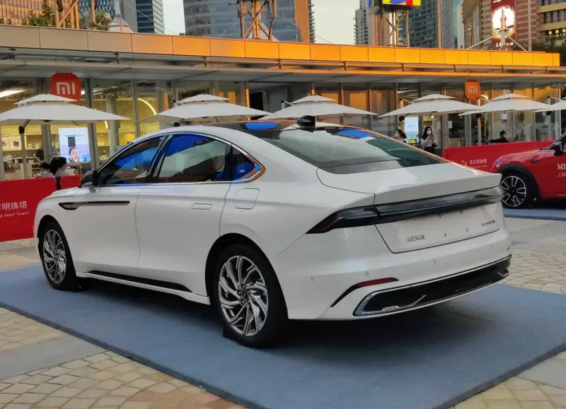 Lincoln Z - 4