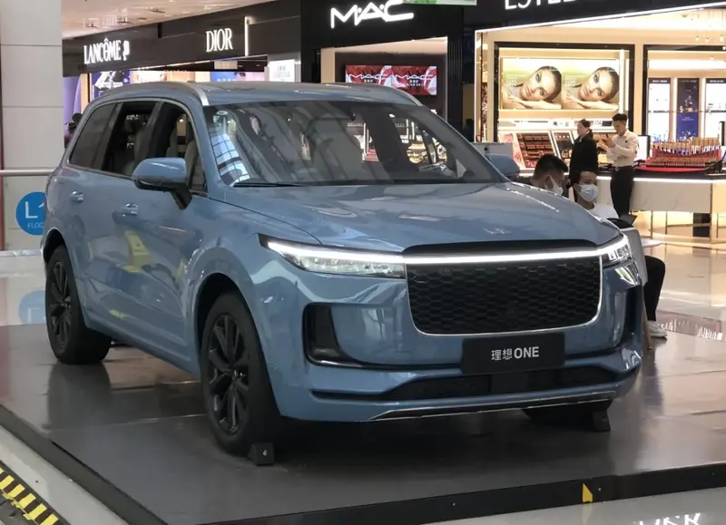 Li ONE ONE (facelift 2021)