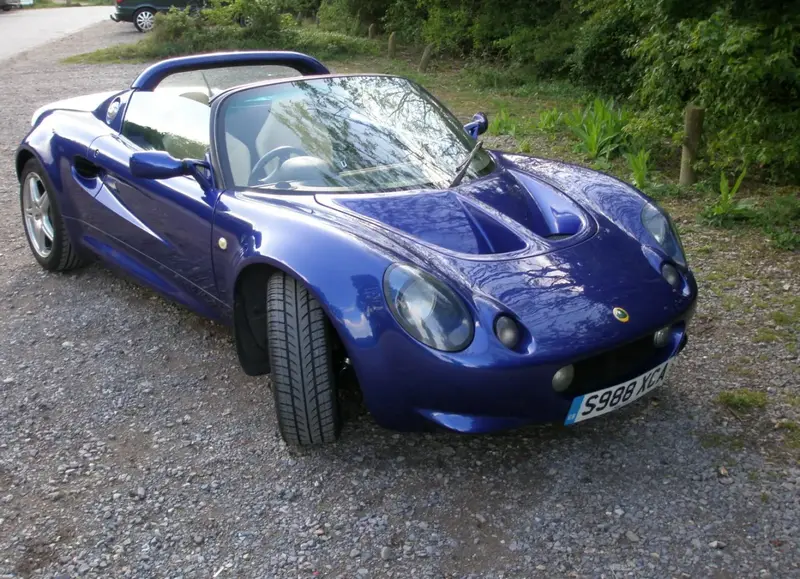 Lotus Elise - 2