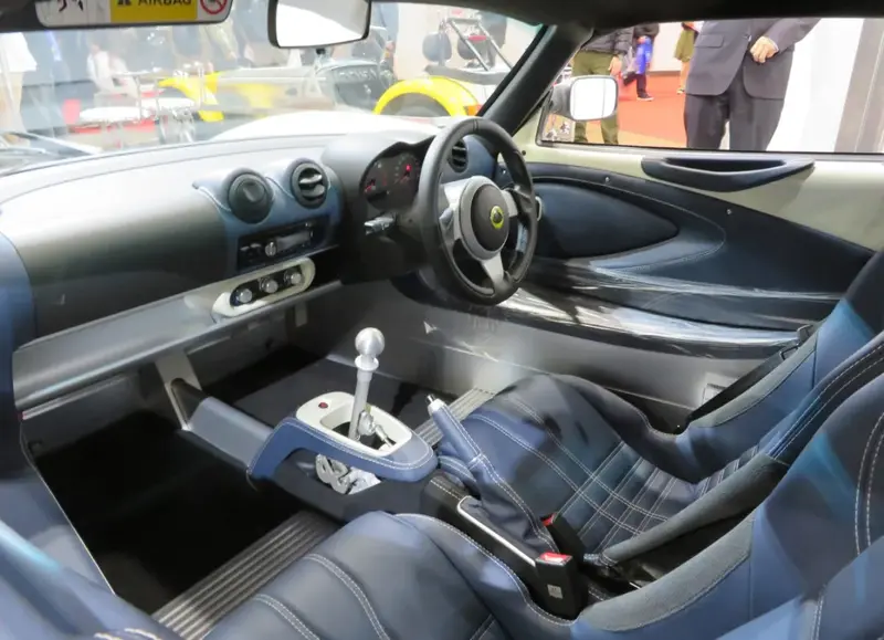 Lotus Elise - 5