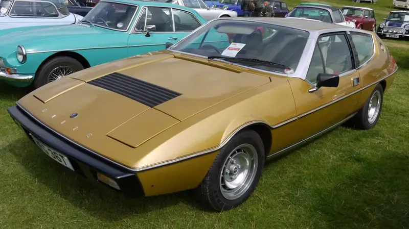 Lotus Elite - 4