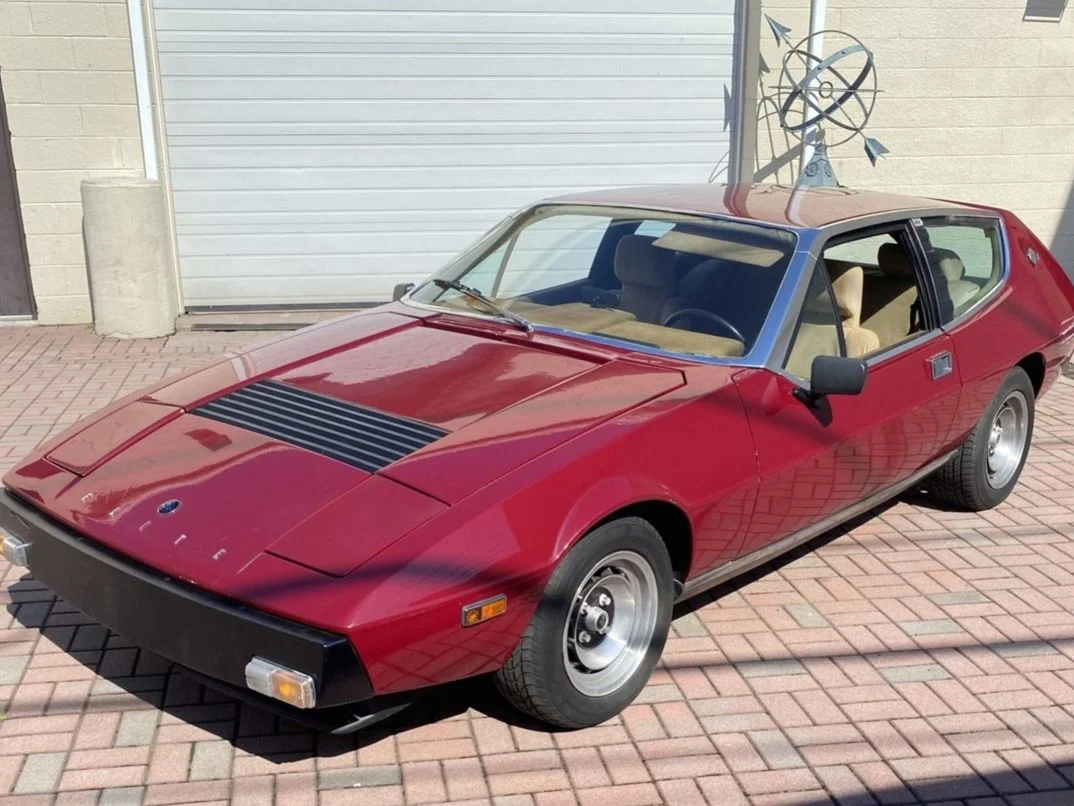 Lotus Elite Elite (Type 83)