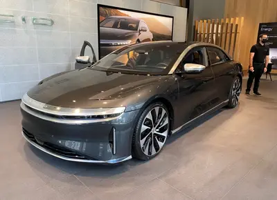 Lucid Air Air