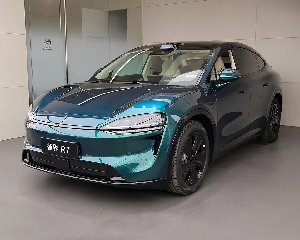 Luxeed R7 R7 (facelift 2025)