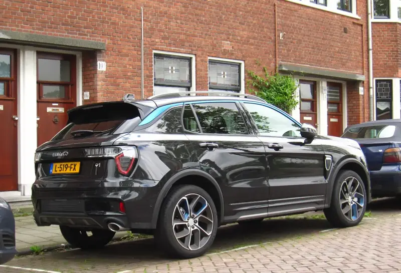 Lynk & Co 01 - 5