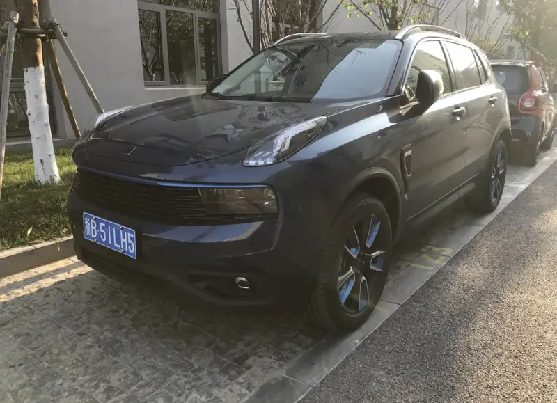 Lynk & Co 01 - 5