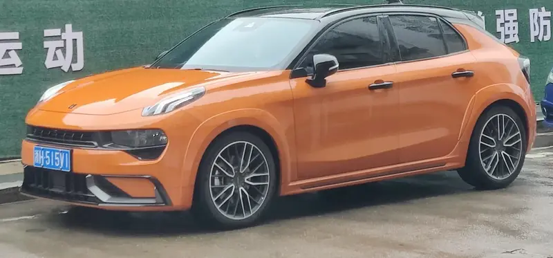 Lynk & Co 02 - 5