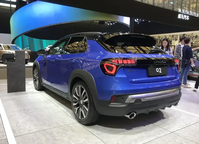 Lynk & Co 02 - 2