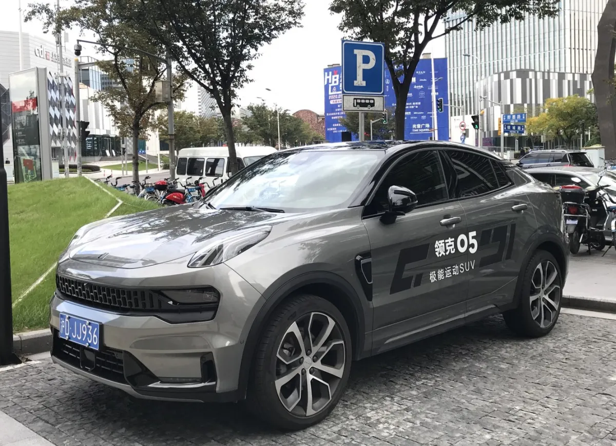 Lynk & Co - 5