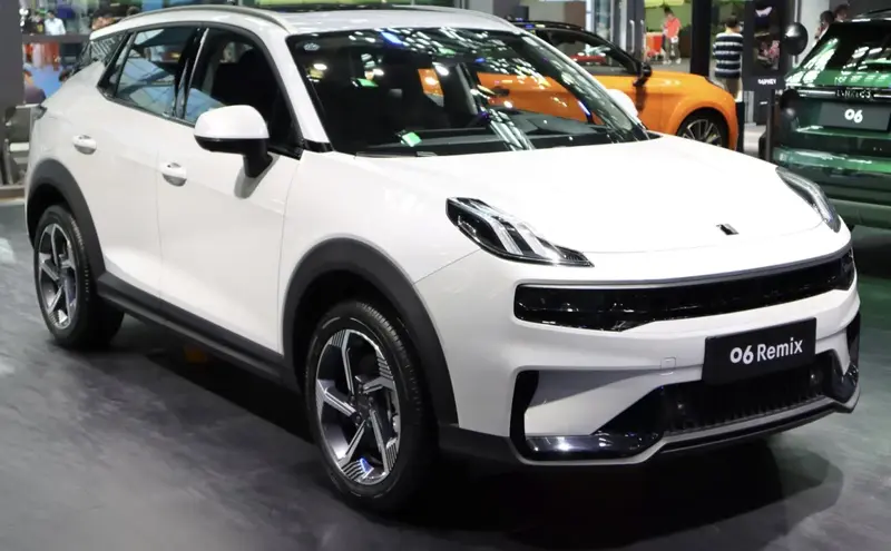 Lynk & Co 06 06 Remix (facelift 2022)