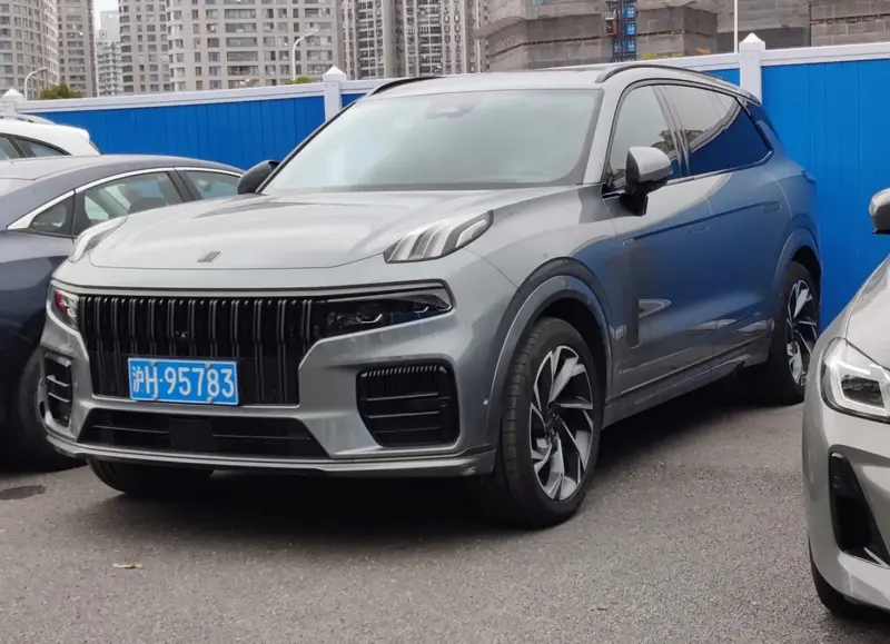 Lynk & Co 09 09 2.0TD T8 (431 bg) Plug-in Hybrid E-AWD Automatic - görsel 2