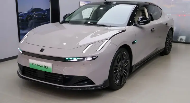 Lynk & Co 10 - 1