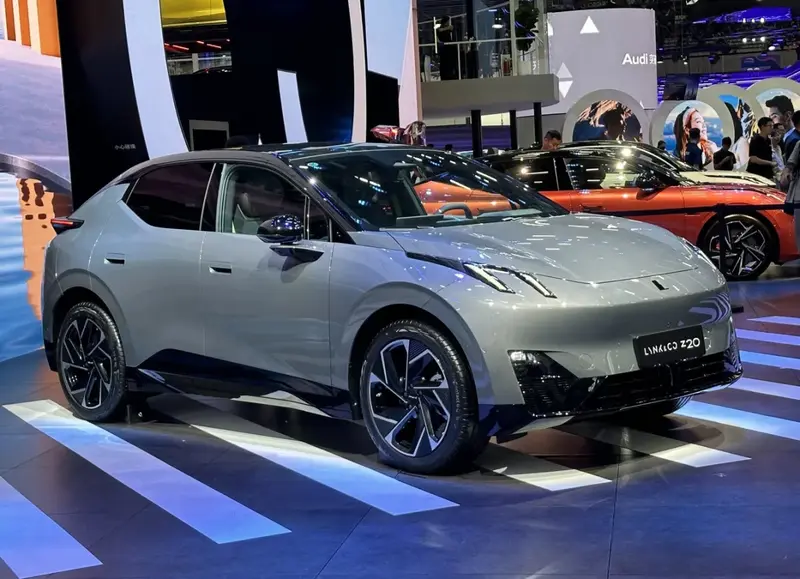 Lynk & Co Z20 Z20