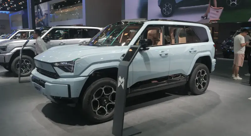 M-Hero M817 M817 Max+ 1.5T 50.4 kWh (687 bg) Plug-in Hybrid 4WD DHT - görsel 4