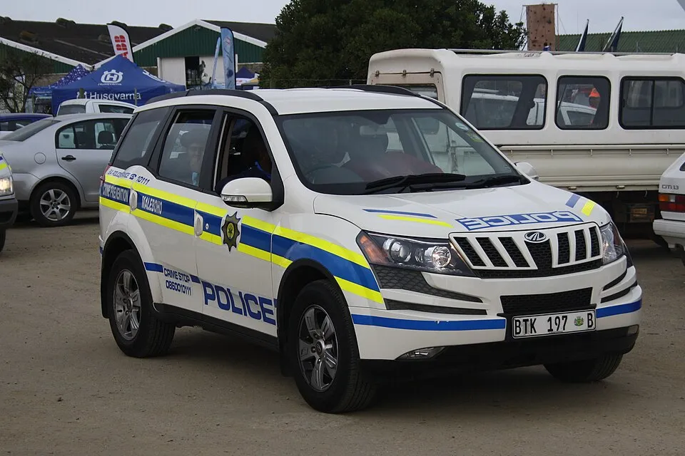 Mahindra XUV500 XUV500 (facelift 2015)