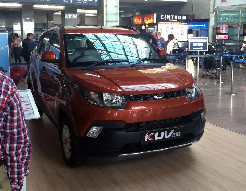 Mahindra KUV100 - 4