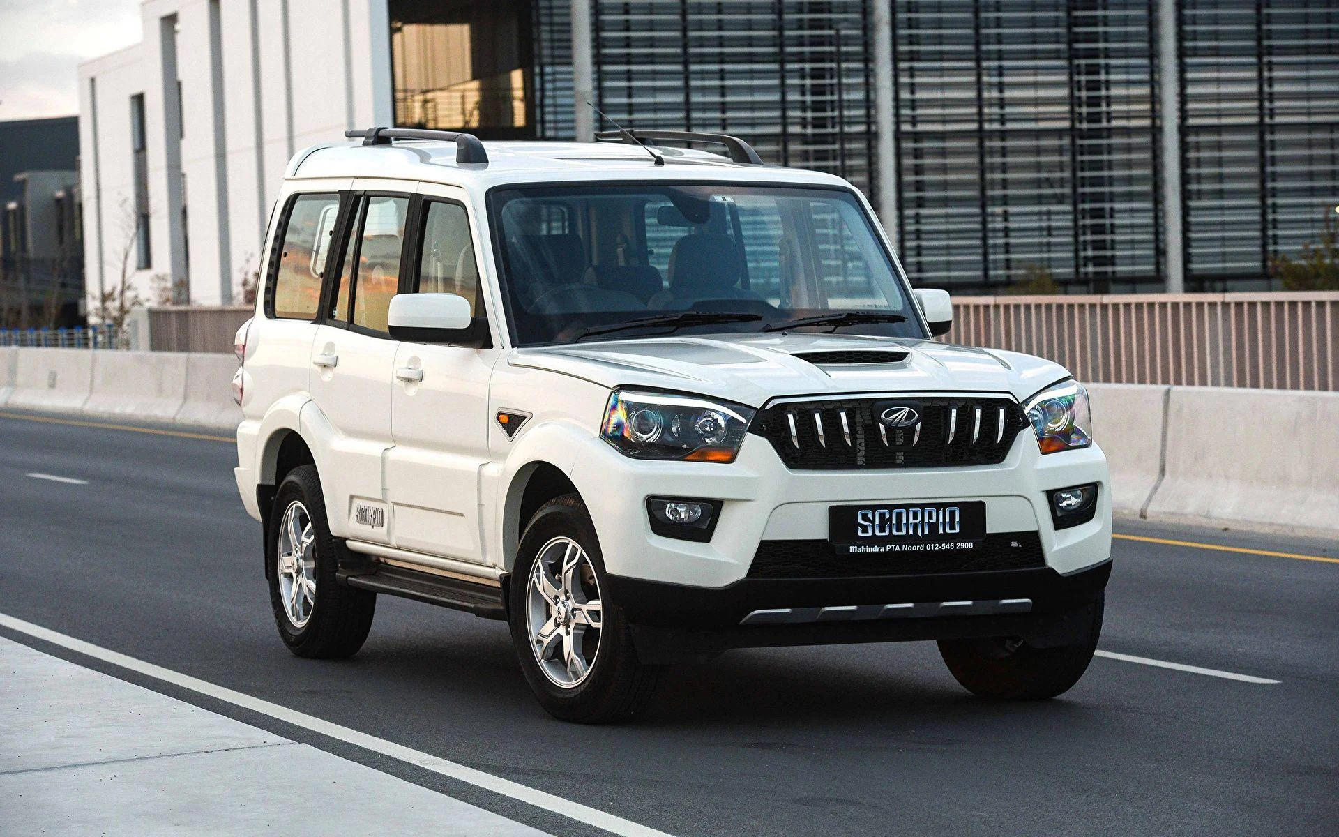Mahindra Scorpio Scorpio