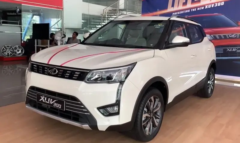 Mahindra XUV300 XUV 3XO