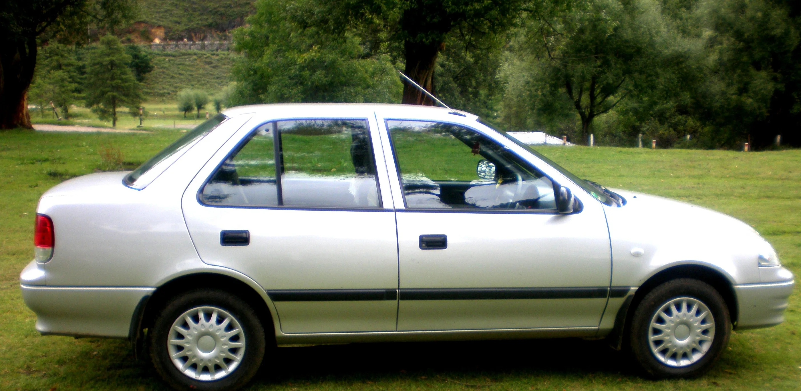 Maruti Esteem Esteem