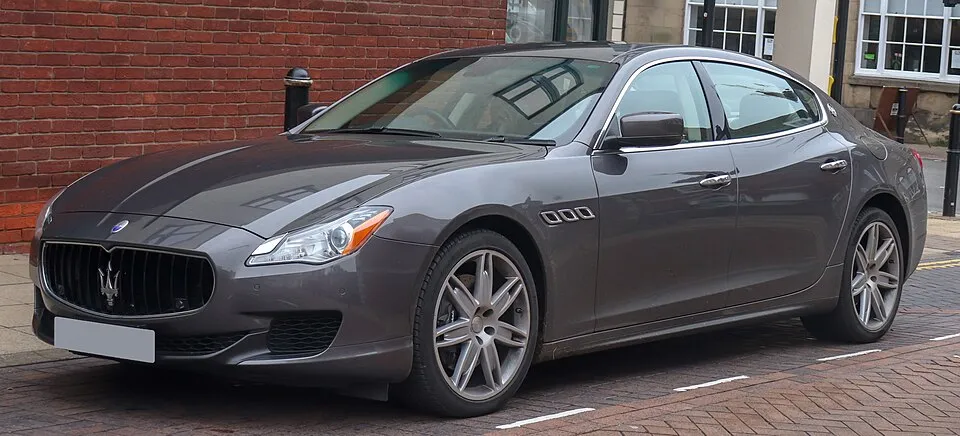 Maserati Quattroporte Quattroporte VI (M156)
