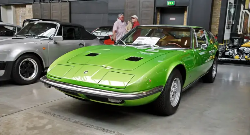 Maserati Indy - 4