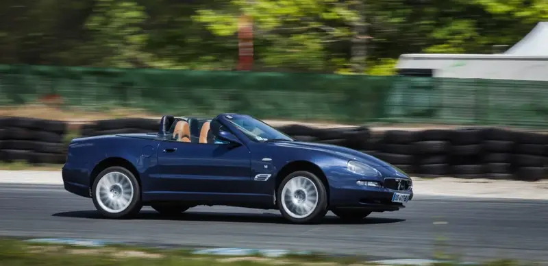 Maserati Spyder Spyder 4.2 i V8 32V (390 bg) - görsel 5
