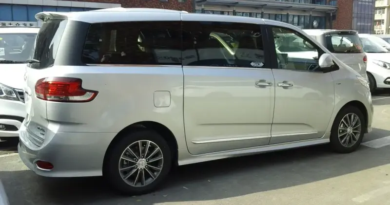 Maxus G10 - 2