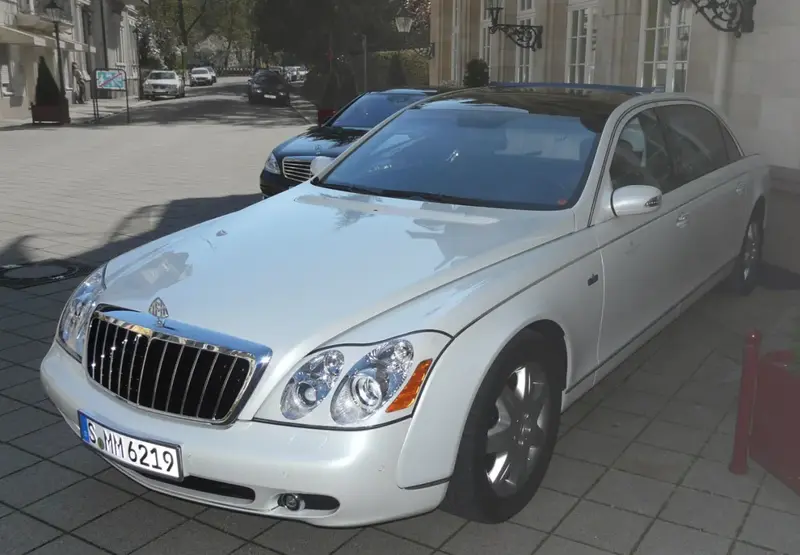 Maybach Landaulet - 2
