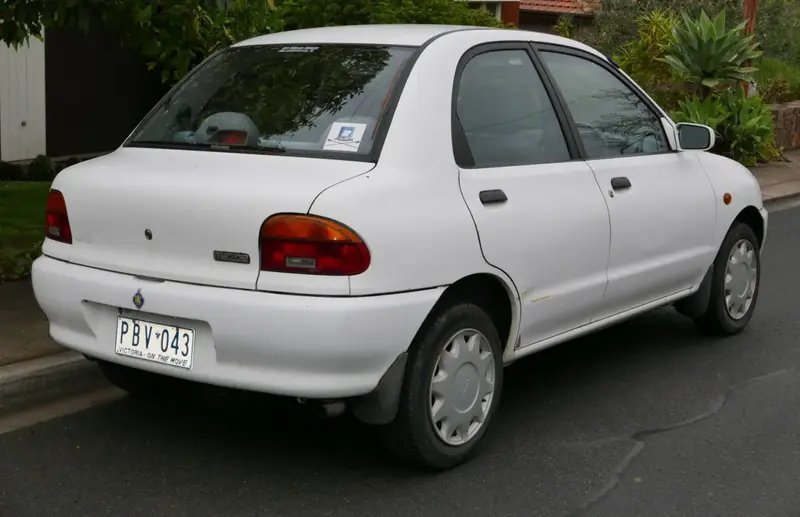 Mazda 121 121 II 1.3 16V (54 bg) - görsel 2