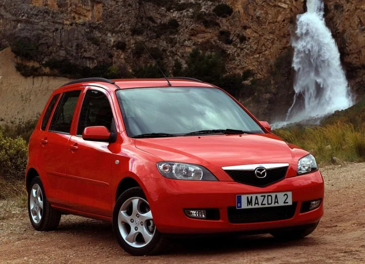 Mazda 2 2 I (DY)
