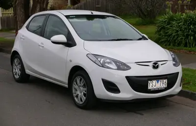 Mazda 2 2 II (DE, facelift 2010)