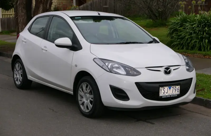 Mazda 2 2 II