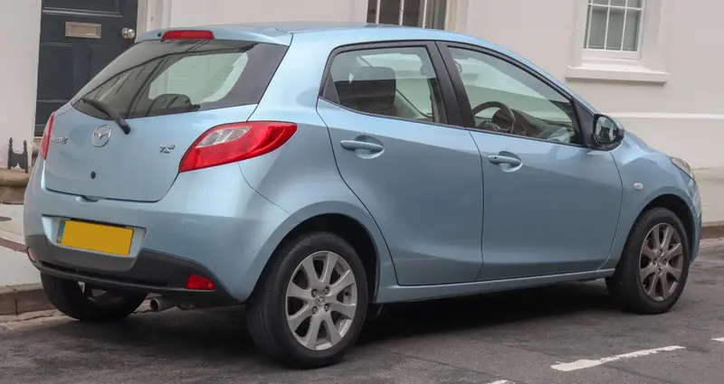 Mazda 2 - 2
